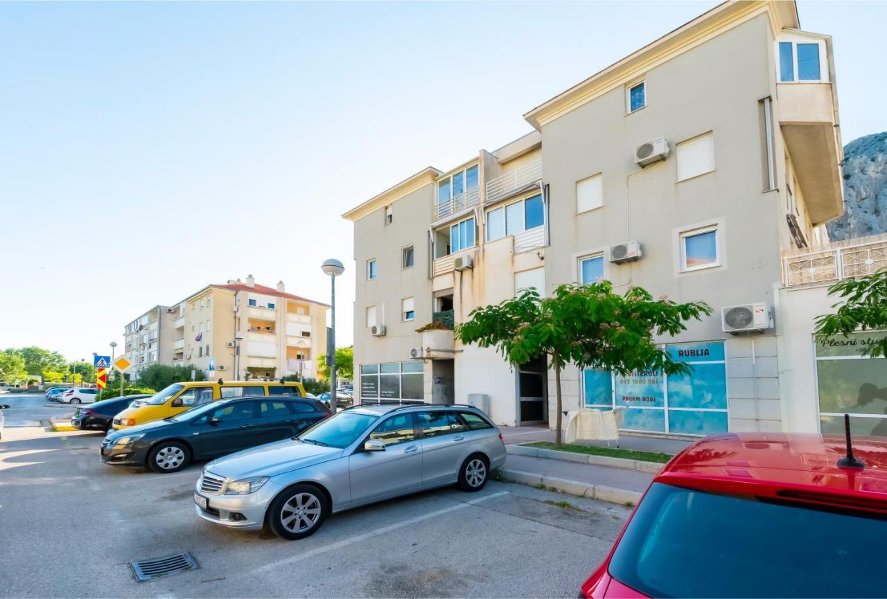 Apartment Pepalo,Omis Free Parking Exteriér fotografie